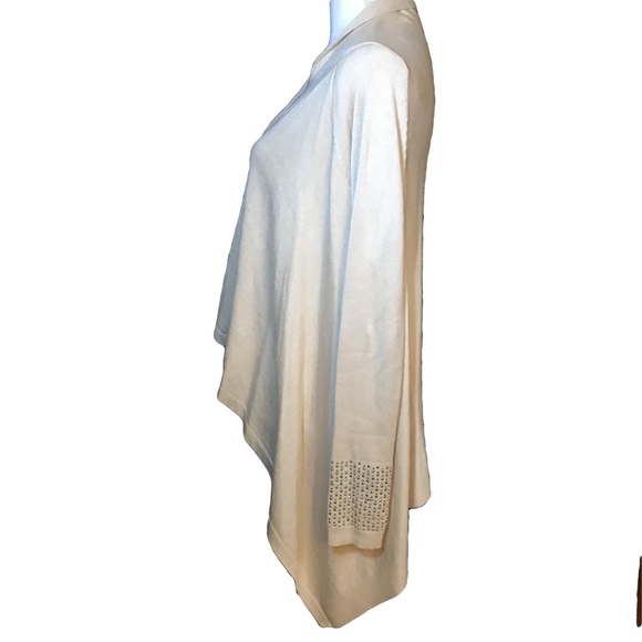 GeeGee Sweater Cardigan Size M/L PRICE🔽 - Picture 3 of 6